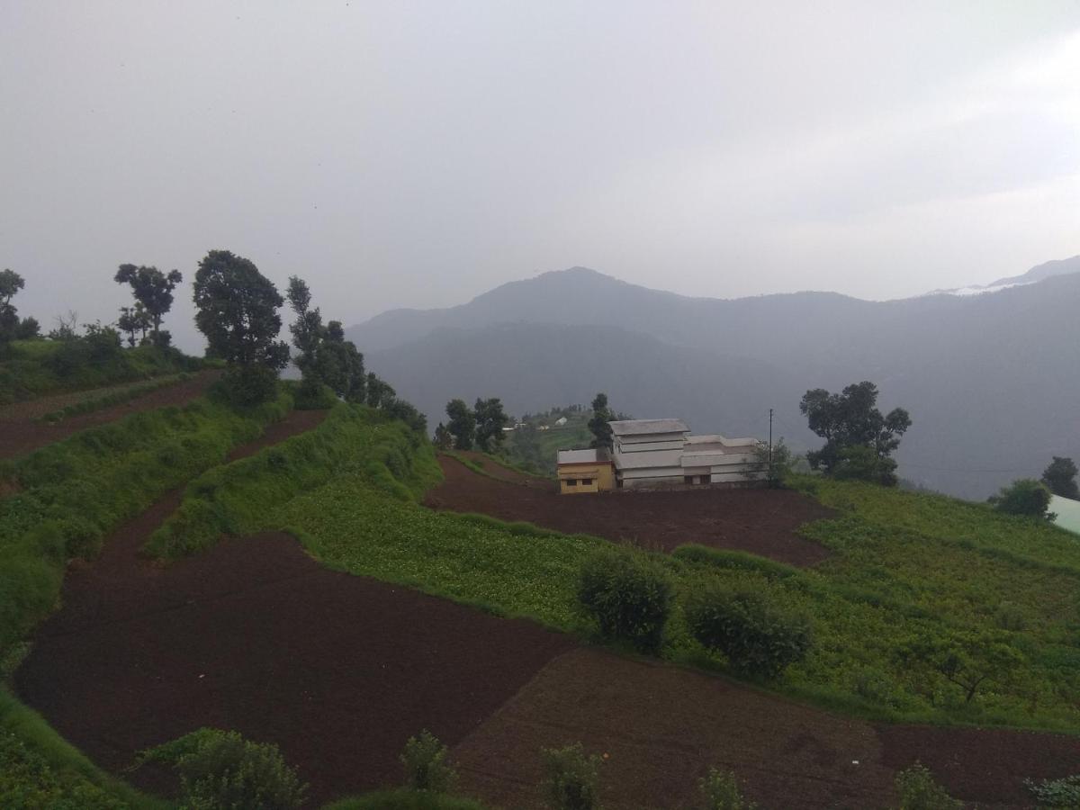 Green View Resort New Tehri Экстерьер фото